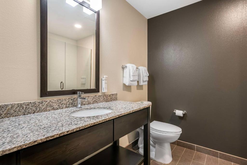 Banyo ve Mutfak Gideri Açma – Kırmadan, Dökmeden, Kalıcı Çözümler
